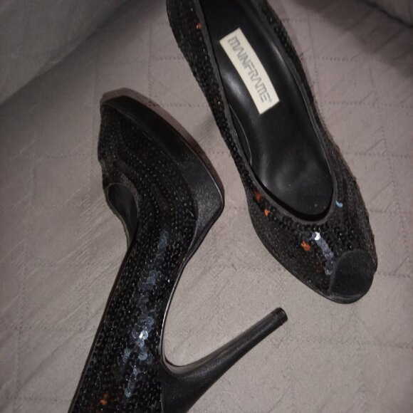 Sequins w/beadwork event dress with matching sequin shoes(creative creations) - Picture 6 of 9